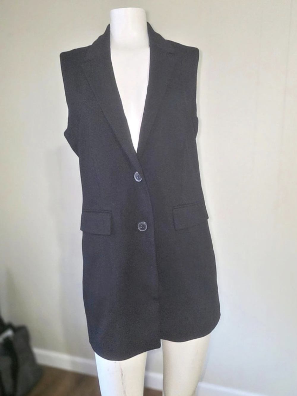 LOFT Women'Small Black Vest Size Small NWT